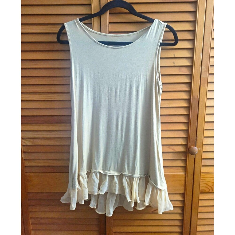 LOGO Layers Beige Sleeveless Scoop Neck Ruffle Hem Tank Top Sz S
